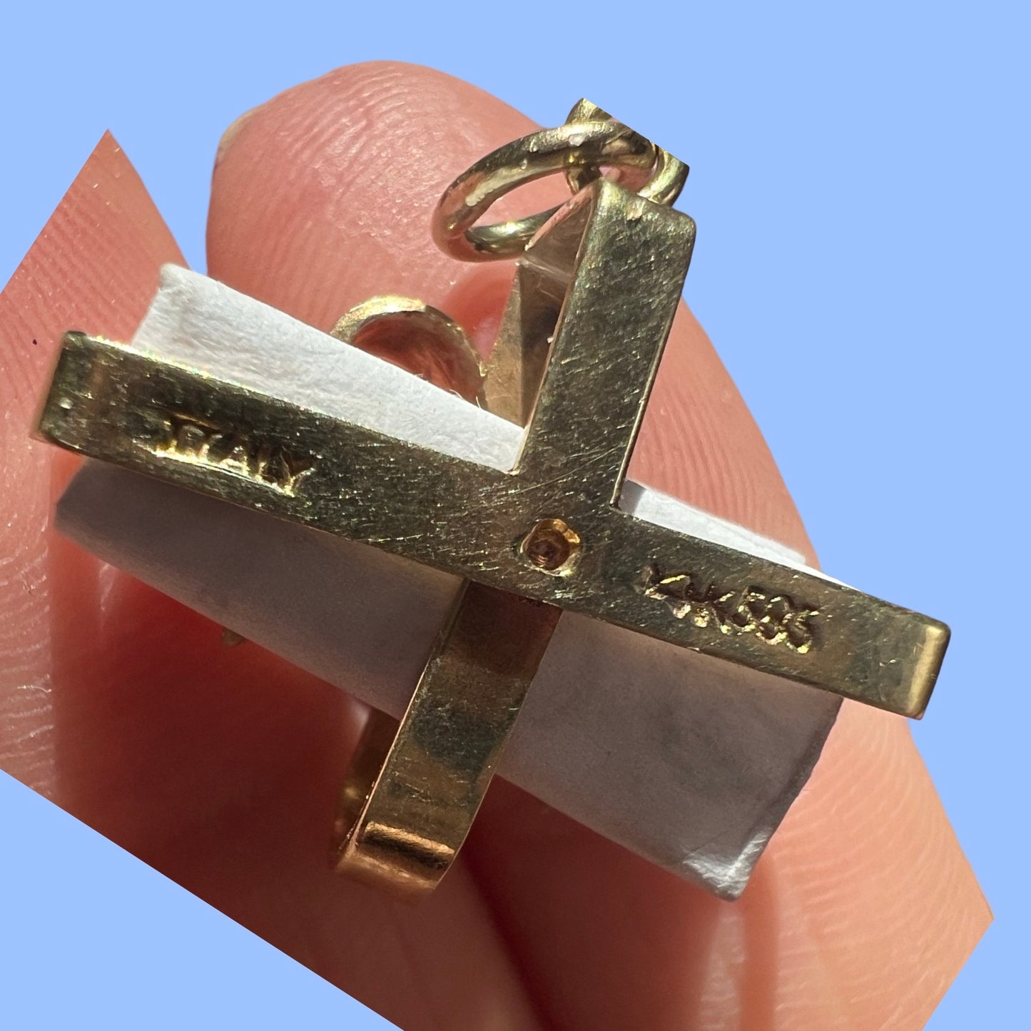 Vintage 14k Bow/Present Charm