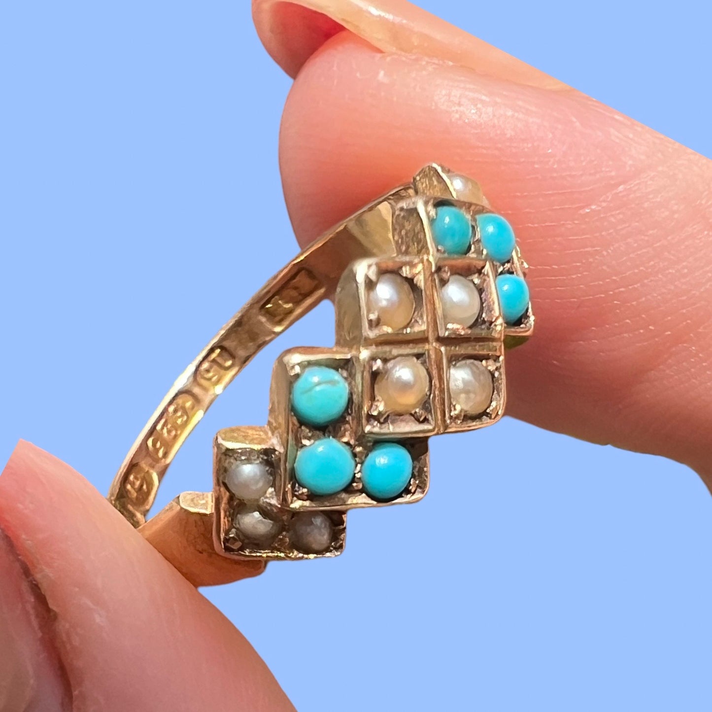 Antique Early Victorian 15k Turquoise and Pearl Ring