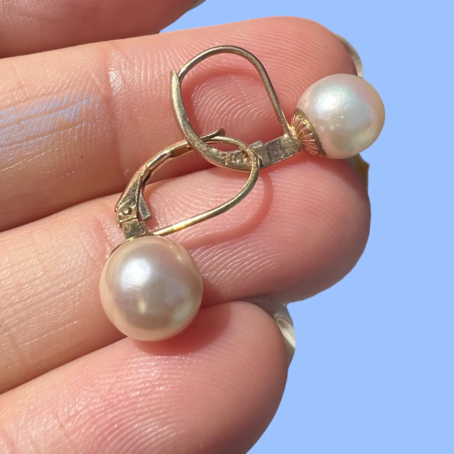 Vintage 14k Lever Back Pearl Drop Earrings